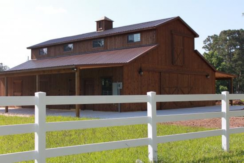 Barns and Buildings - Quality Barns and Buildings - horse barns - all ...